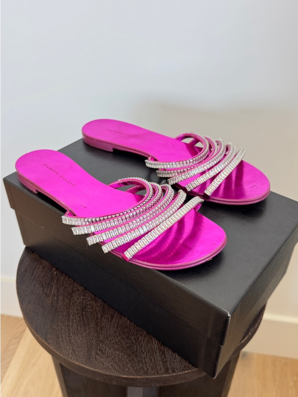 Giuseppe Zanotti - Crystal Embellished Sandals - Size 39 / 8